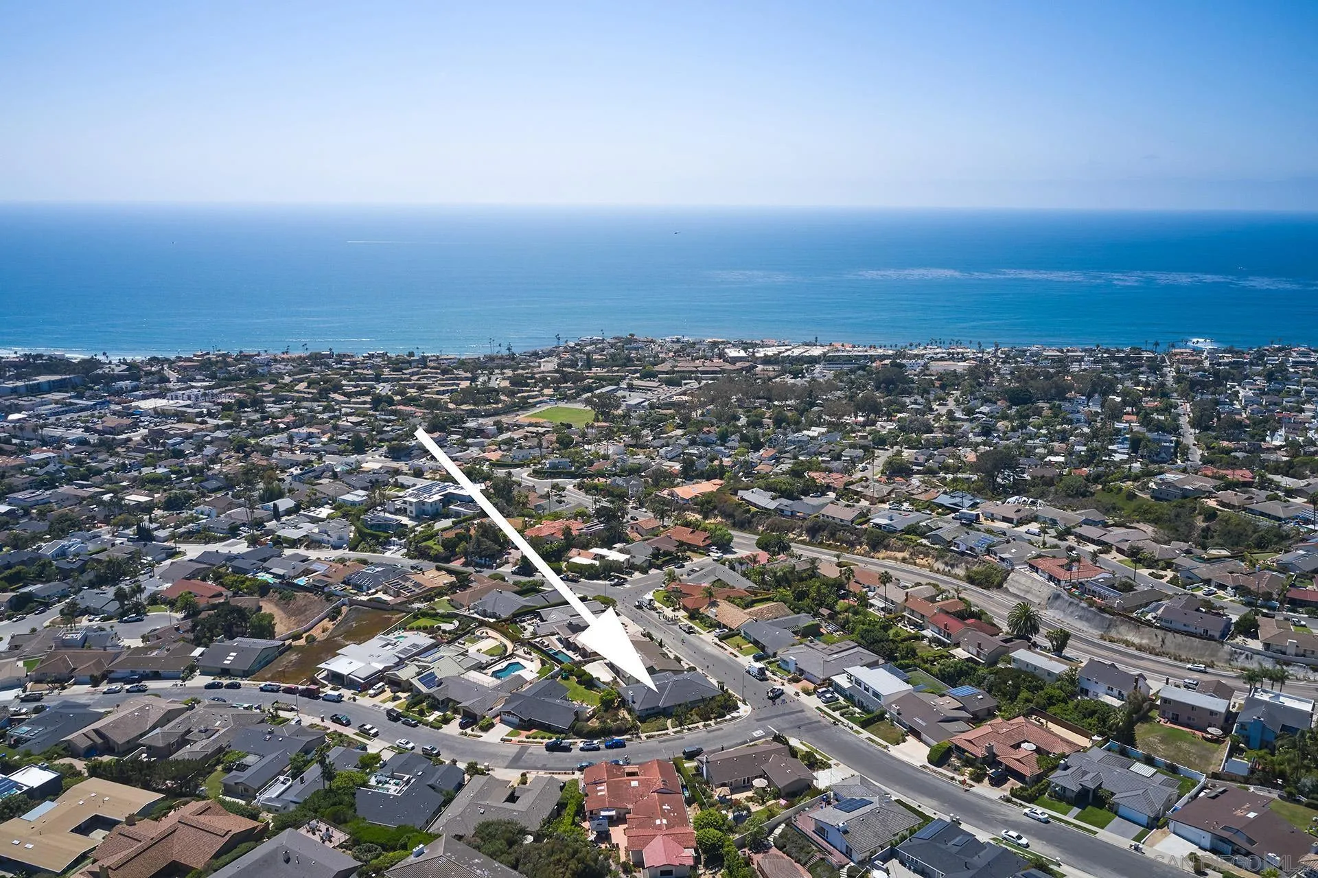 5560 Moonlight Lane La Jolla, CA 92037 - Photo 46 of 48 an aerial view of a city