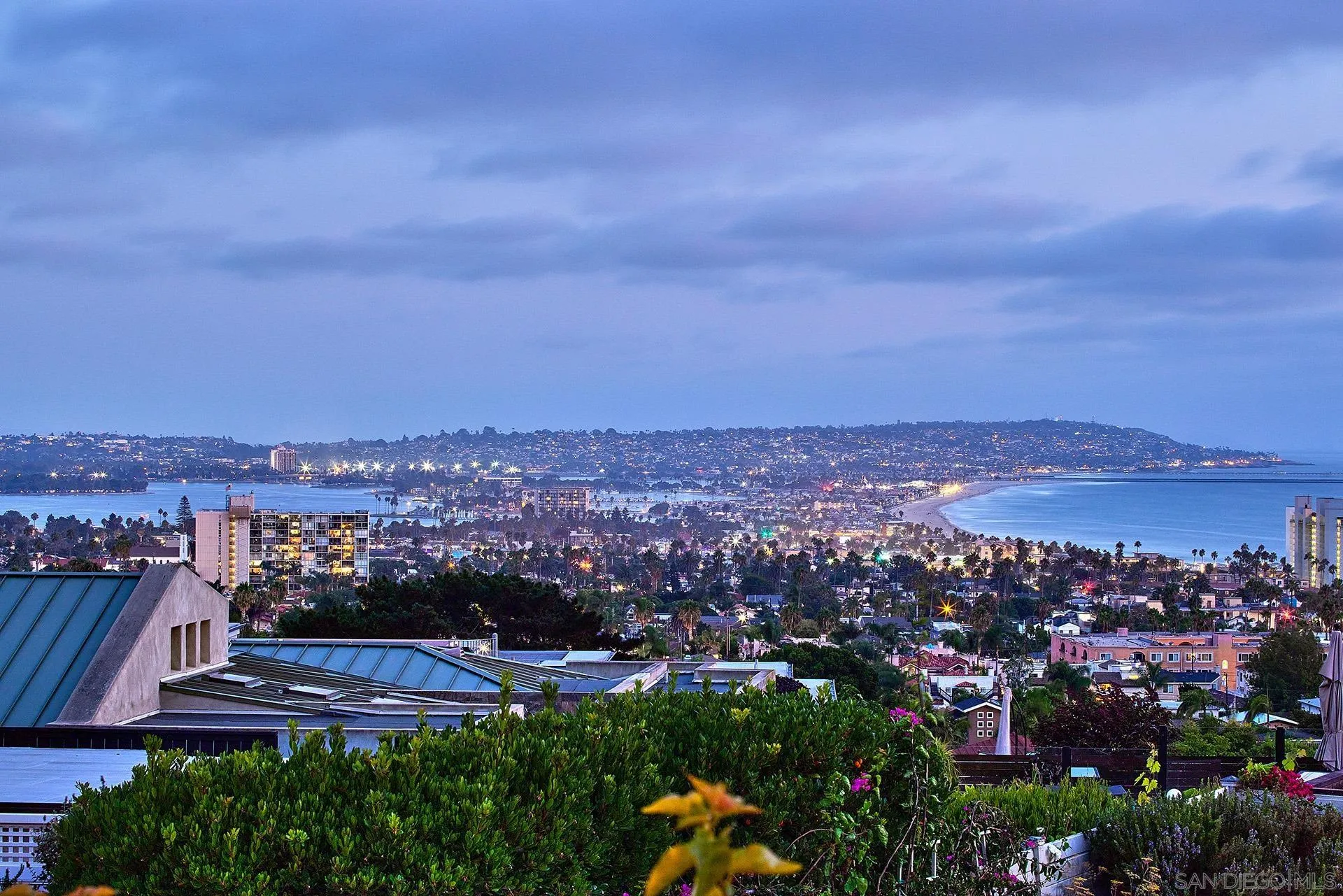 5560 Moonlight Lane La Jolla, CA 92037 - Photo 8 of 48 an aerial view of multiple house