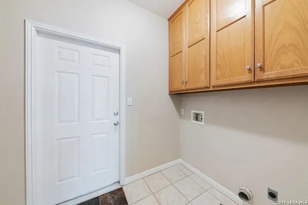 $738,500 | 2592 Edgegrove, Canyon Lake, TX 78133