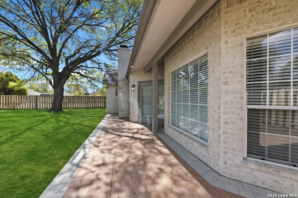 $738,500 | 2592 Edgegrove, Canyon Lake, TX 78133