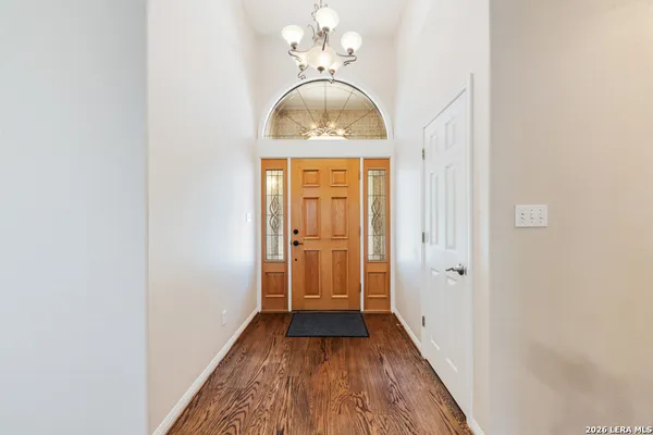 $738,500 | 2592 Edgegrove, Canyon Lake, TX 78133