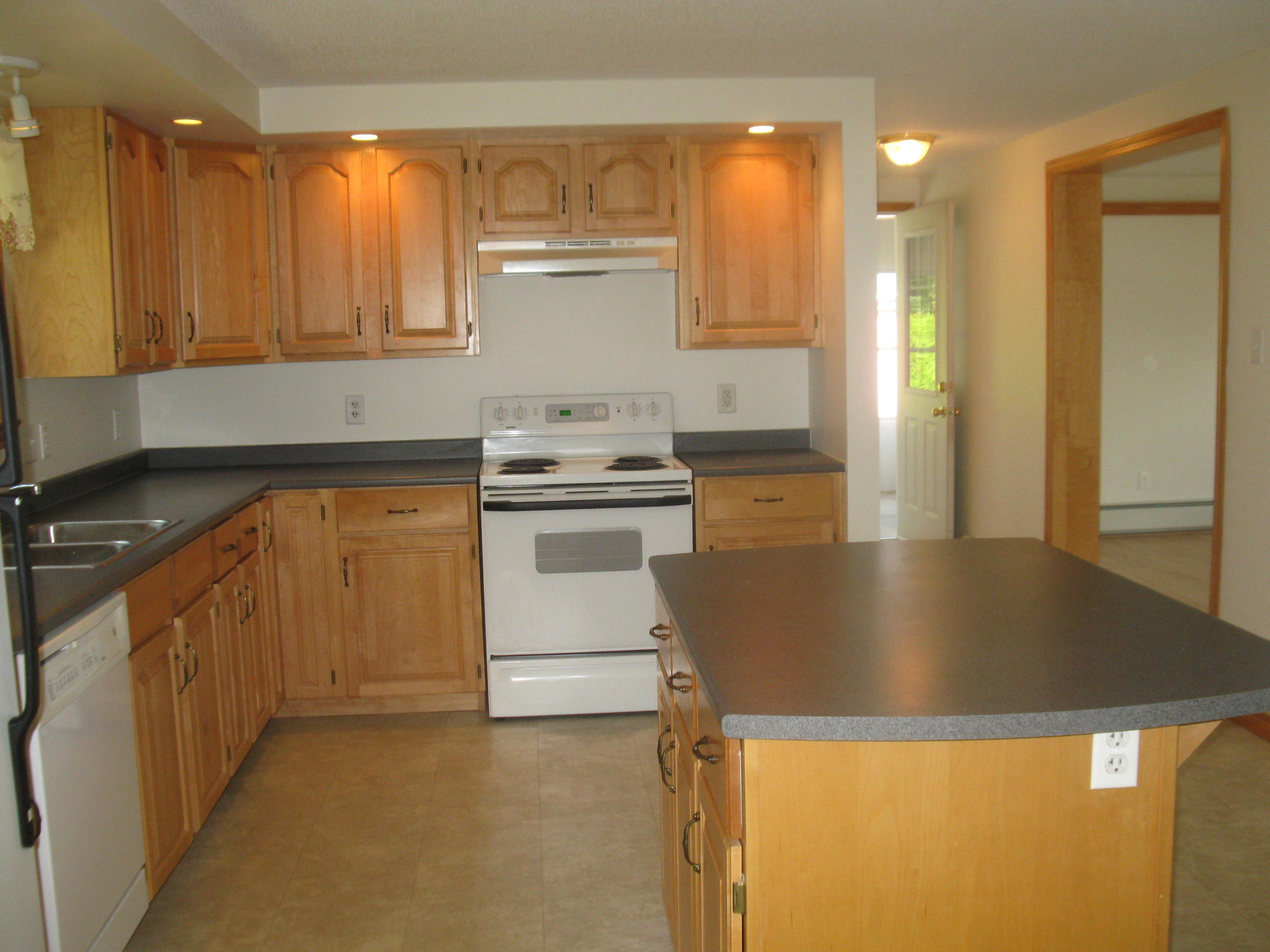 669 Main Street Springvale, ME 04083 - Photo 10 of 24 Kitchen
