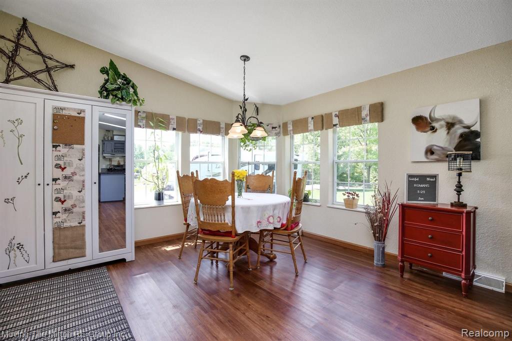 12221 James Road Carleton, MI 48117 - Photo 25 of 73
