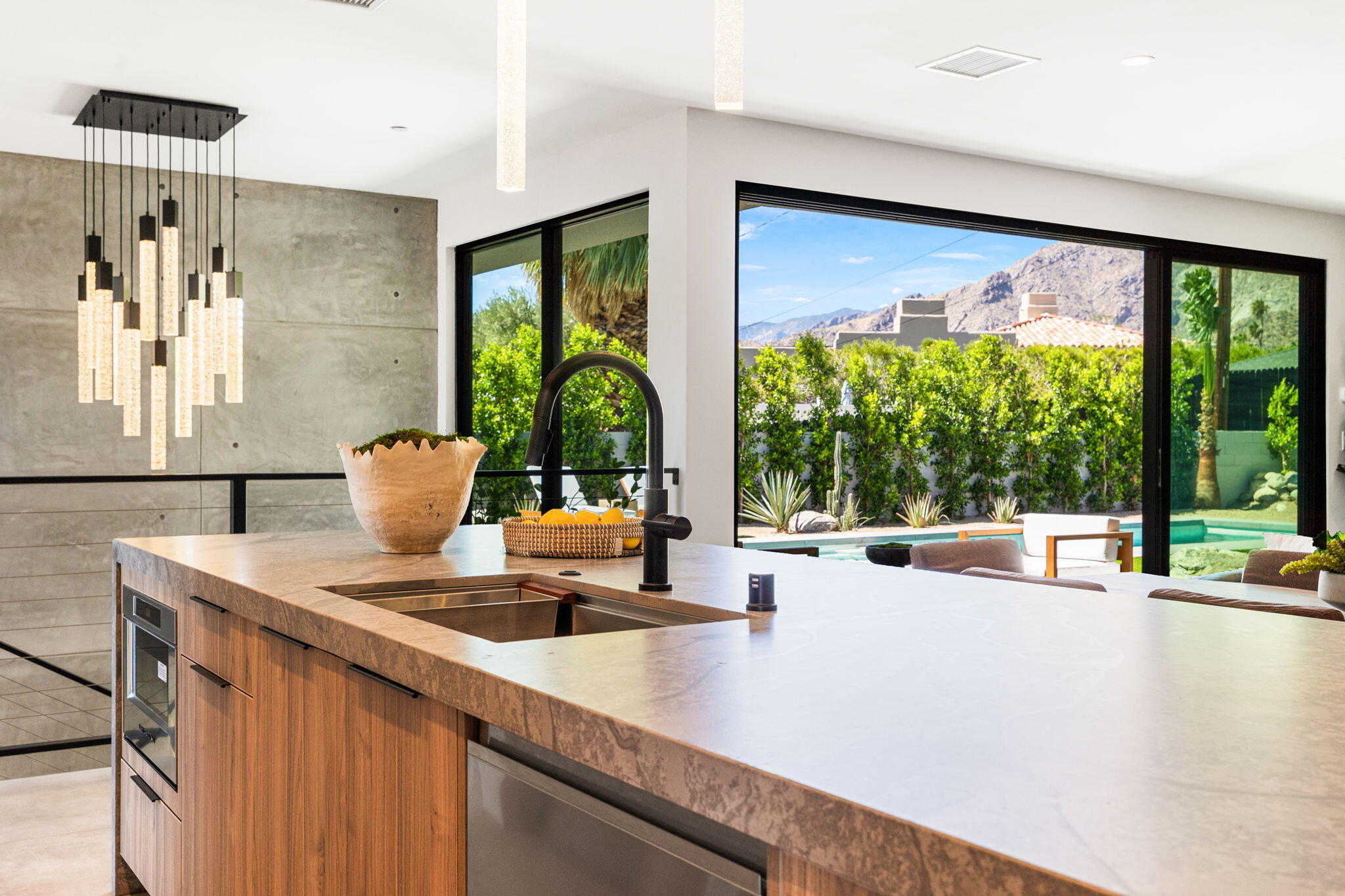 775 West Cabrillo Road Palm Springs, CA 92262 - Photo 30 of 64 31