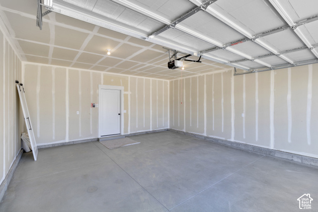 537 South 1150 West Logan, UT 84321 - Photo 32 of 33 Concrete flooring, finished drywall, overhead lighting, garage door opener mechanism