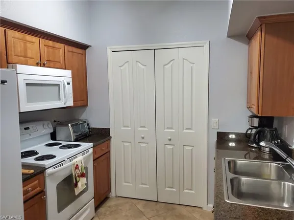 $2,500 | 12930 Positano Circle, Unit 107, Naples, FL 34105