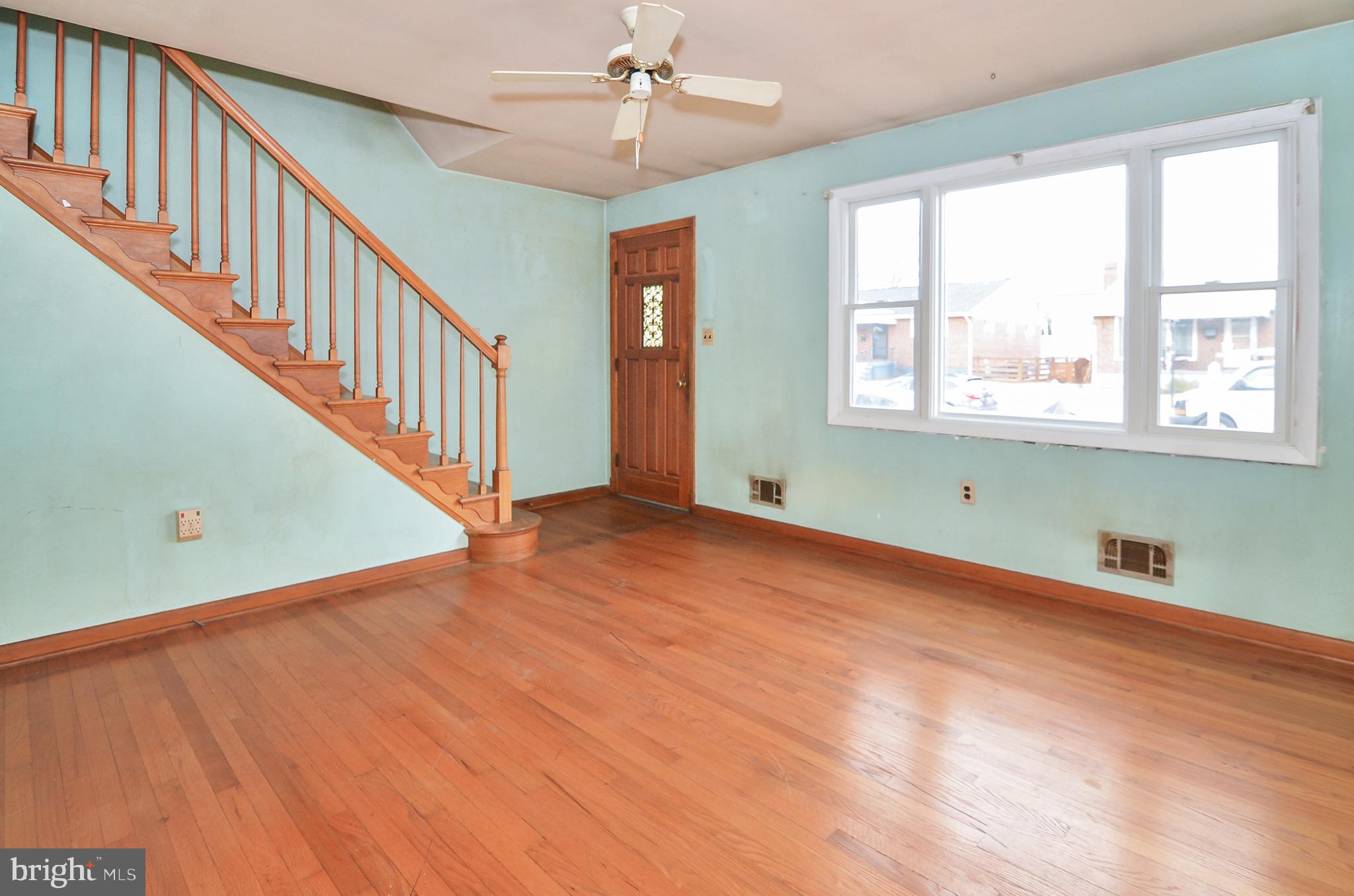 8426 Arbutus Road Pasadena, MD 21122 - Photo 7 of 29 Gallery Image 7