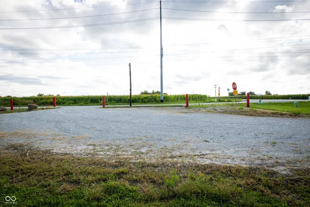 $400,000 | 5010 Highway 234, McCordsville, IN 46055