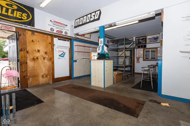 $400,000 | 5010 Highway 234, McCordsville, IN 46055