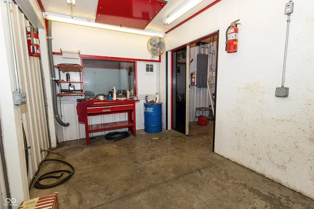 $400,000 | 5010 Highway 234, McCordsville, IN 46055