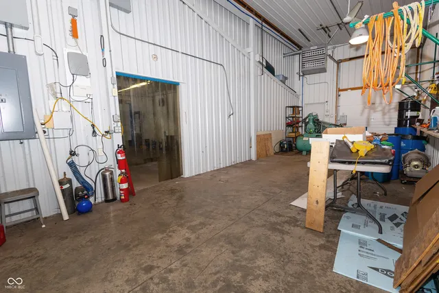 $400,000 | 5010 Highway 234, McCordsville, IN 46055