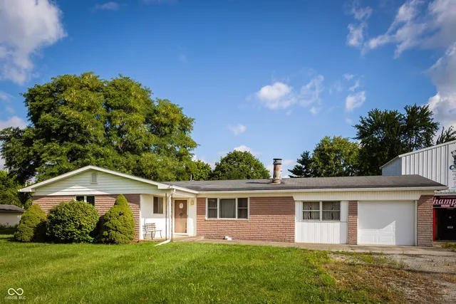 $400,000 | 5010 Highway 234, McCordsville, IN 46055