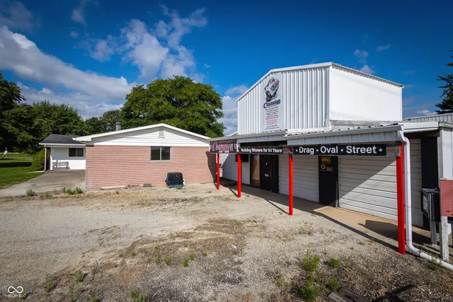 $400,000 | 5010 Highway 234, McCordsville, IN 46055