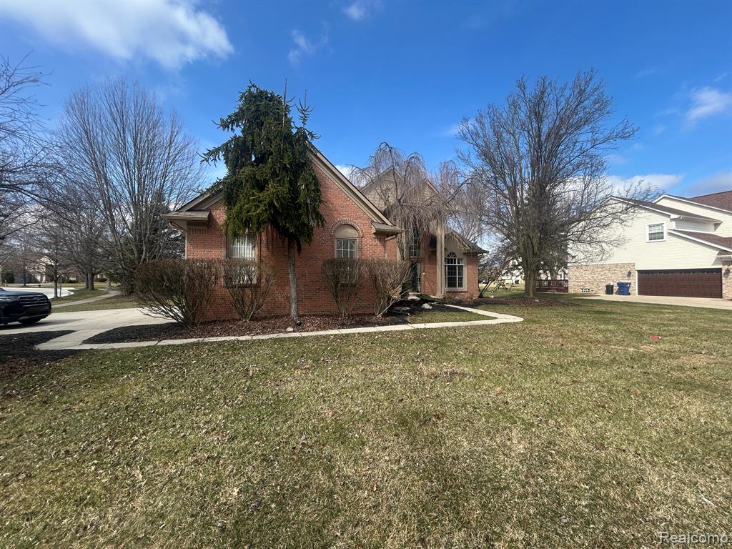 855 Chelsea Road Canton, MI 48187 - Photo 3 of 53