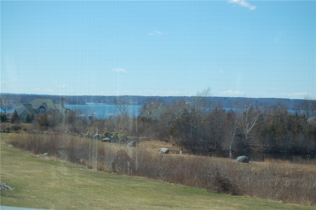 59 Channel View, Unit 1 Warwick, RI 02889 - Photo 4 of 29 Gallery Image 4