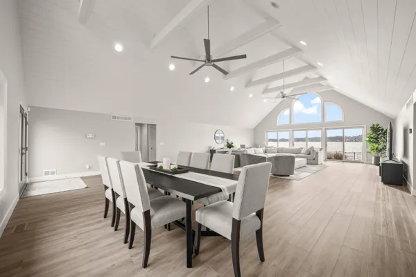 $2,600,000 | 5363 Paw Paw Lake Road, Coloma, MI 49038