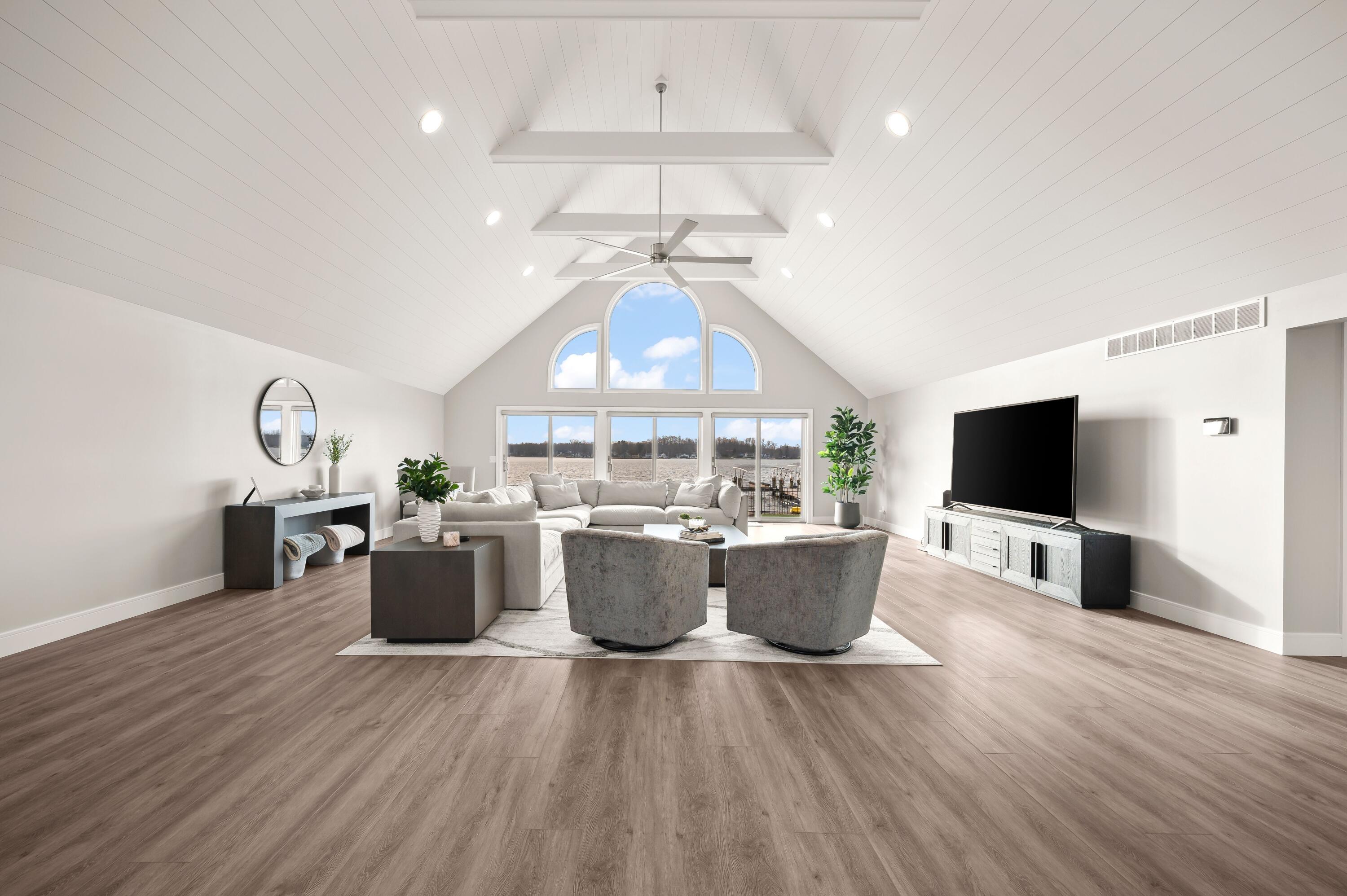 5363 Paw Paw Lake Road Coloma, MI 49038 - Photo 15 of 67 Living Room