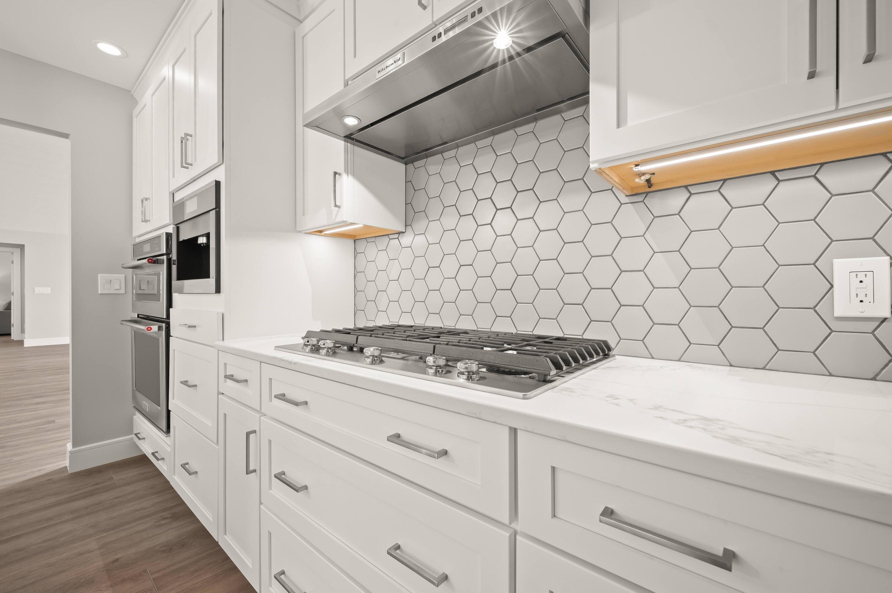 5363 Paw Paw Lake Road Coloma, MI 49038 - Photo 31 of 67 Hood Vent