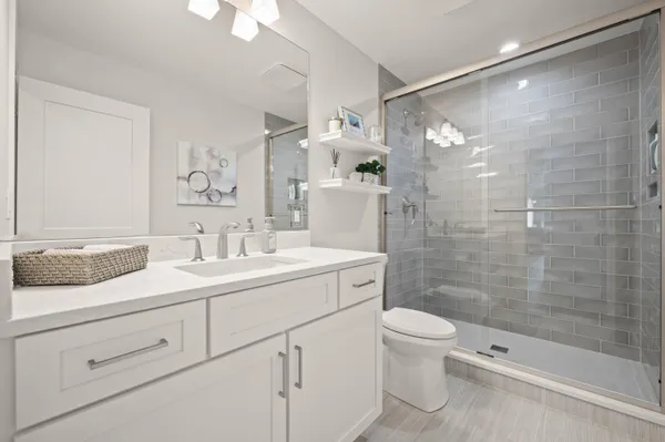 $2,600,000 | 5363 Paw Paw Lake Road, Coloma, MI 49038