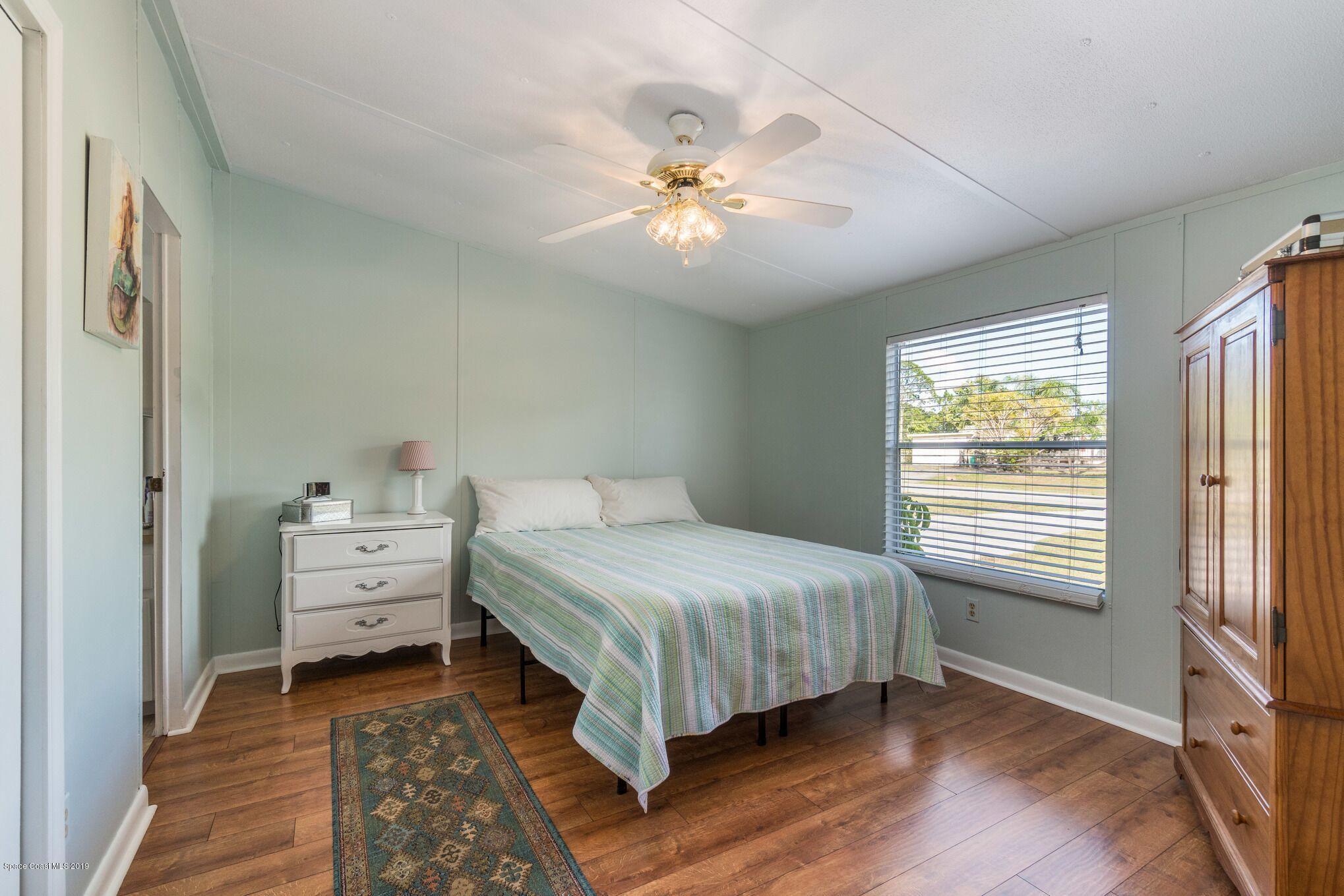 4194 Hog Valley Road Mims, FL 32754 - Photo 11 of 19 Pic 9