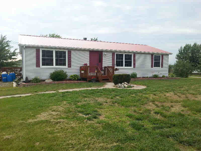 1150 South Carter Road Midland, MI 48642 - Photo 1 of 24 Gallery Image 1