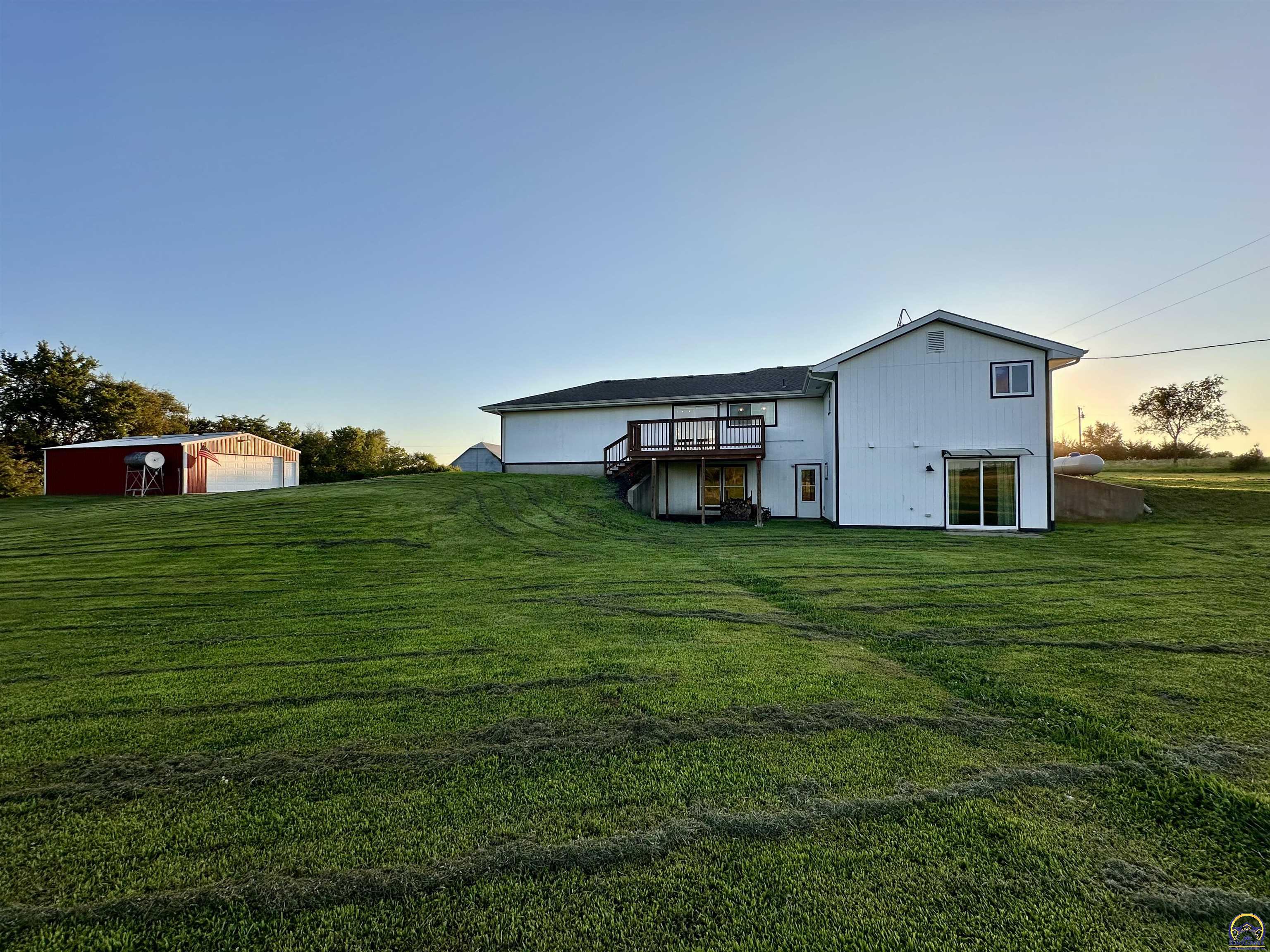 11640 P4 Road Hoyt, KS 66440 - Photo 32 of 38
