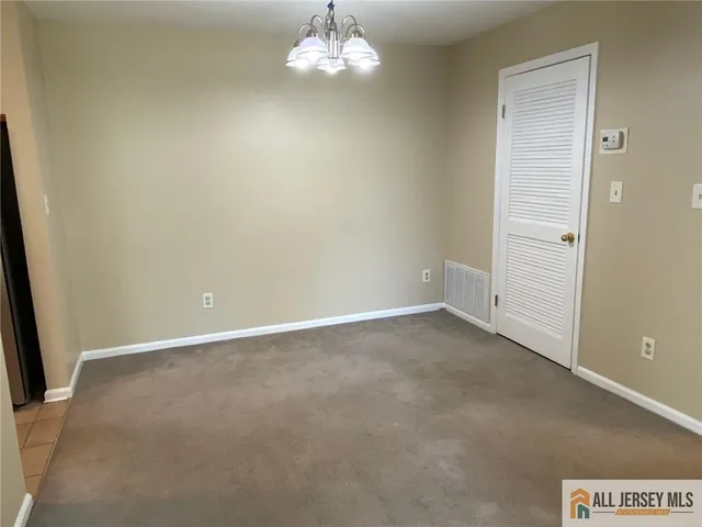 $415,000 | 121 Waterford Drive, Edison, NJ 08817