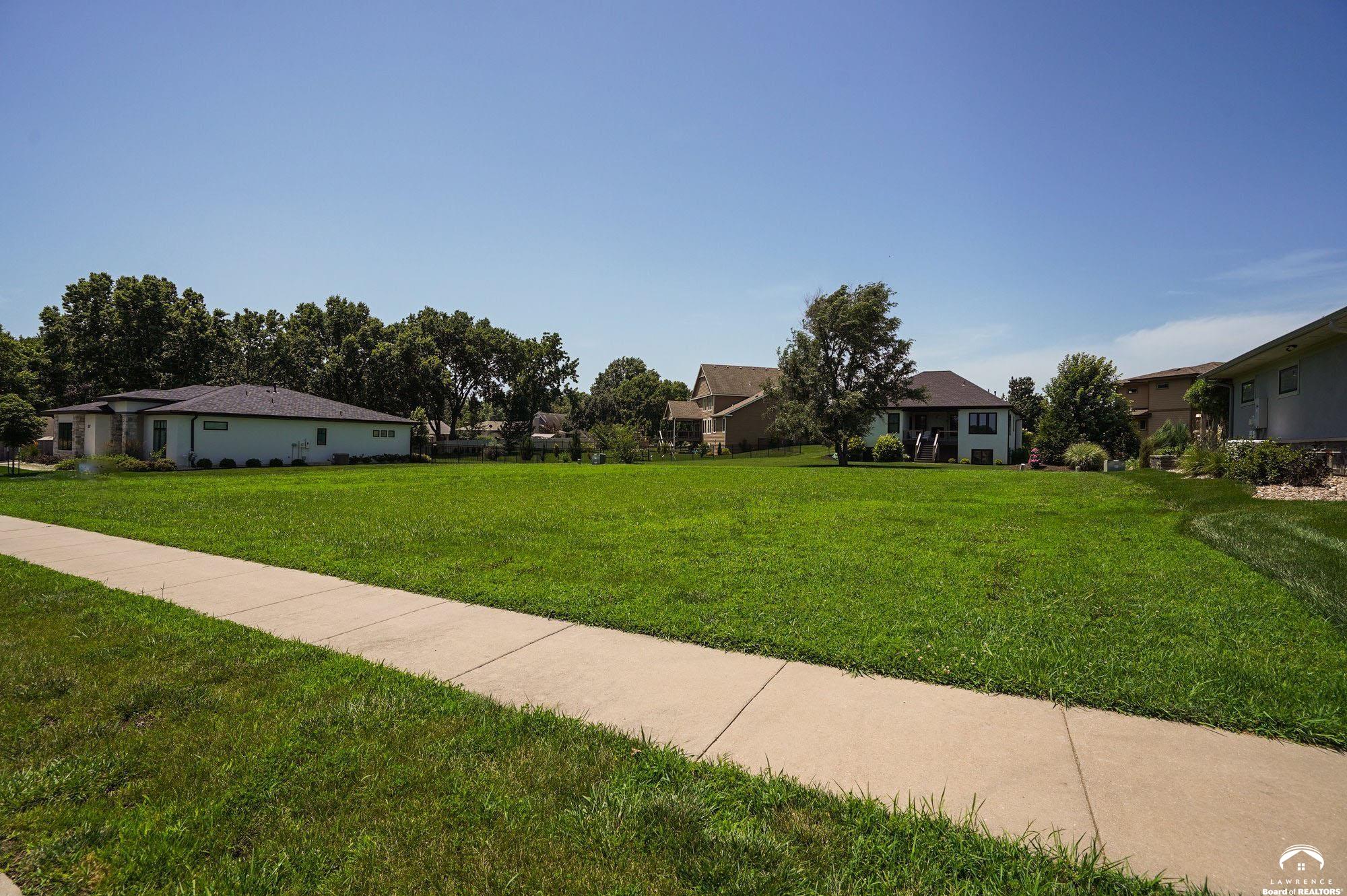 212 Stockade Street Lawrence, KS 66049 - Photo 11 of 22