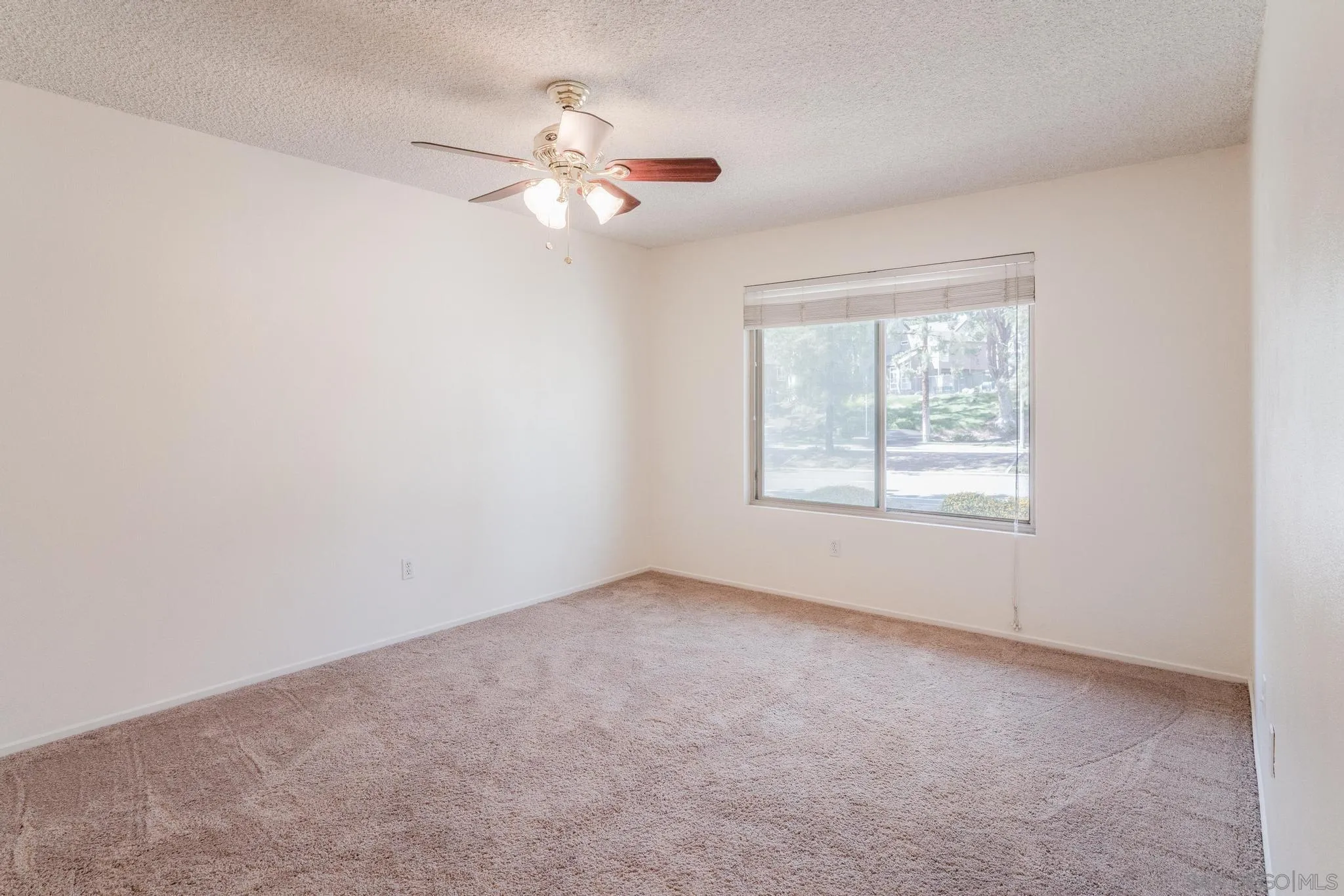 1040 Central Avenue, Unit 4 Riverside, CA 92507 - Photo 25 of 36 Gallery Image 25