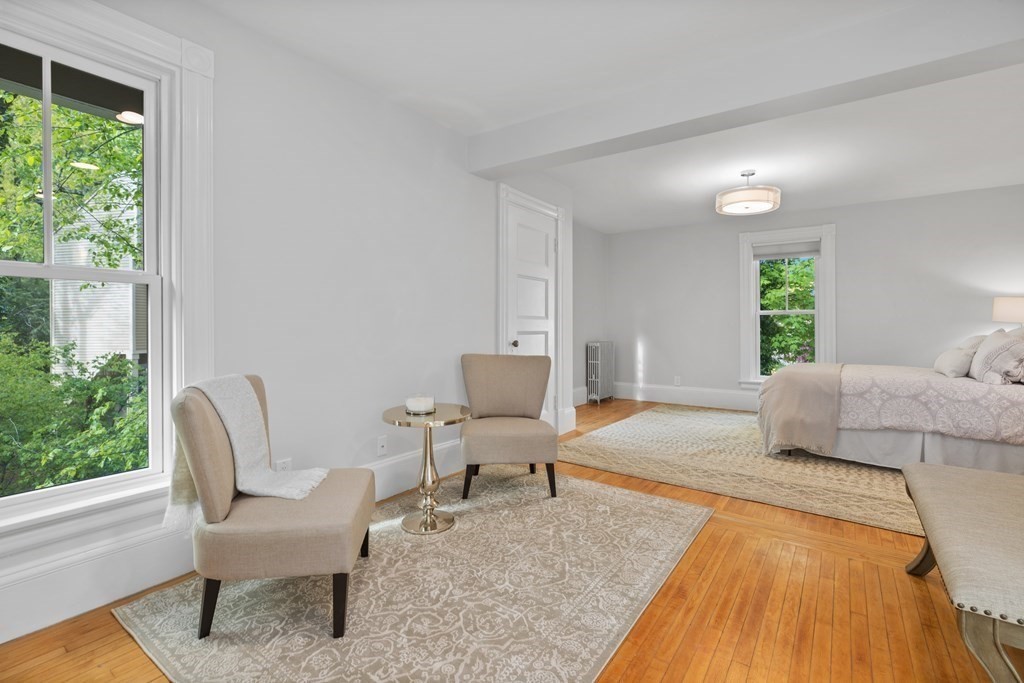 20 Clyde Street Newton, MA 02460 - Photo 13 of 23