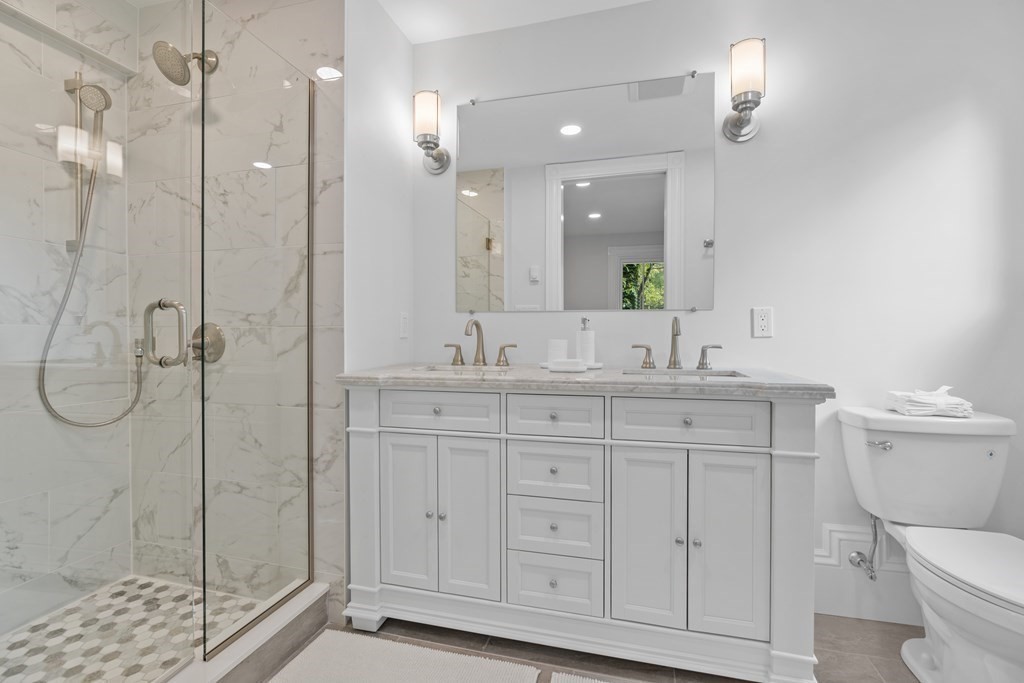 20 Clyde Street Newton, MA 02460 - Photo 14 of 23