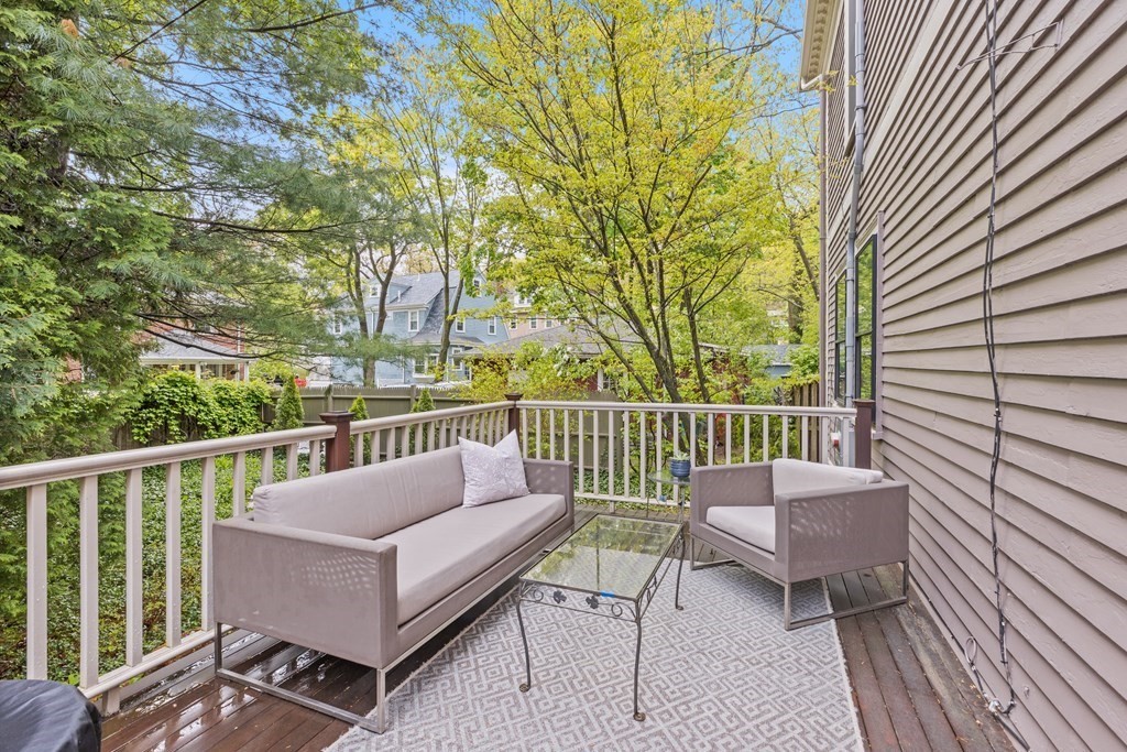 20 Clyde Street Newton, MA 02460 - Photo 18 of 23