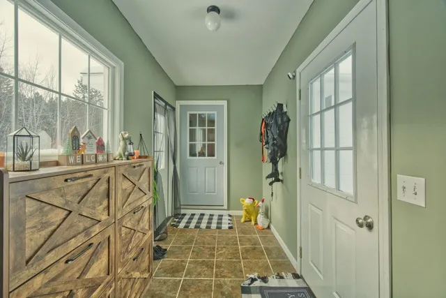 $179,000 | 221 Deerwood Drive, Gilbert, MN 55741