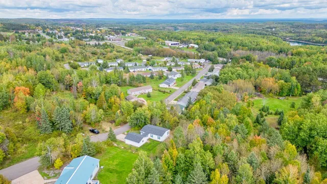 $179,000 | 221 Deerwood Drive, Gilbert, MN 55741