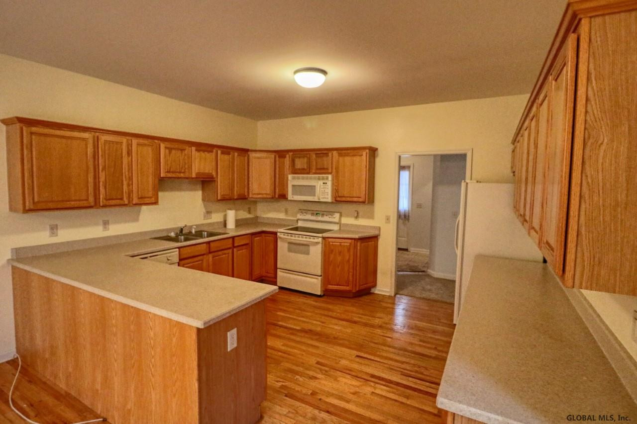 103 Cold Spring Road Stillwater, NY 12170 - Photo 11 of 34 Photo 12