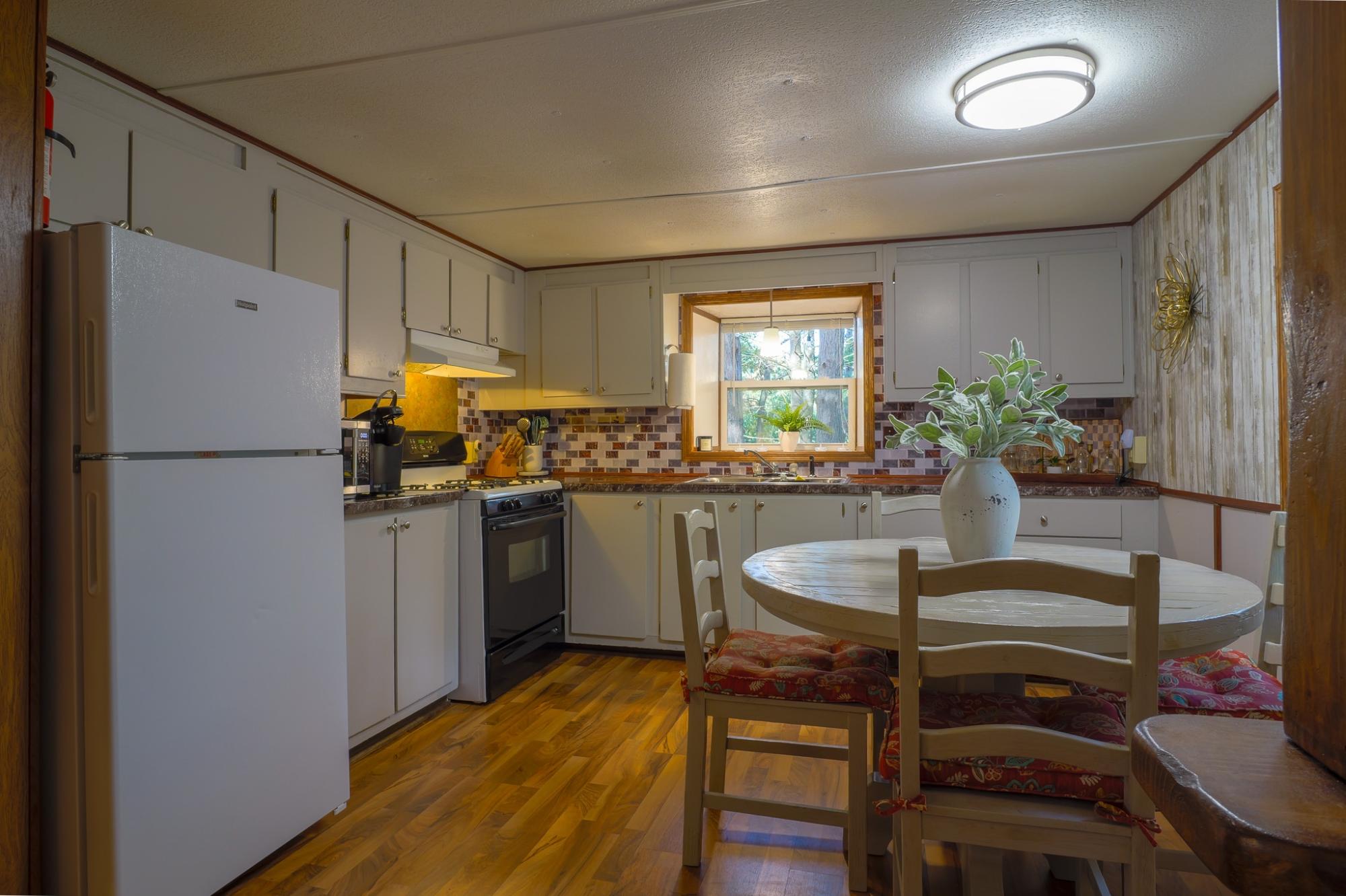 8573 Hower Road Minocqua, WI 54548 - Photo 9 of 22 Gallery Image 9