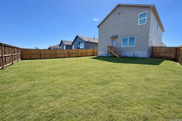 $2,300 | 9203 Kinsel Park, Converse, TX 78109