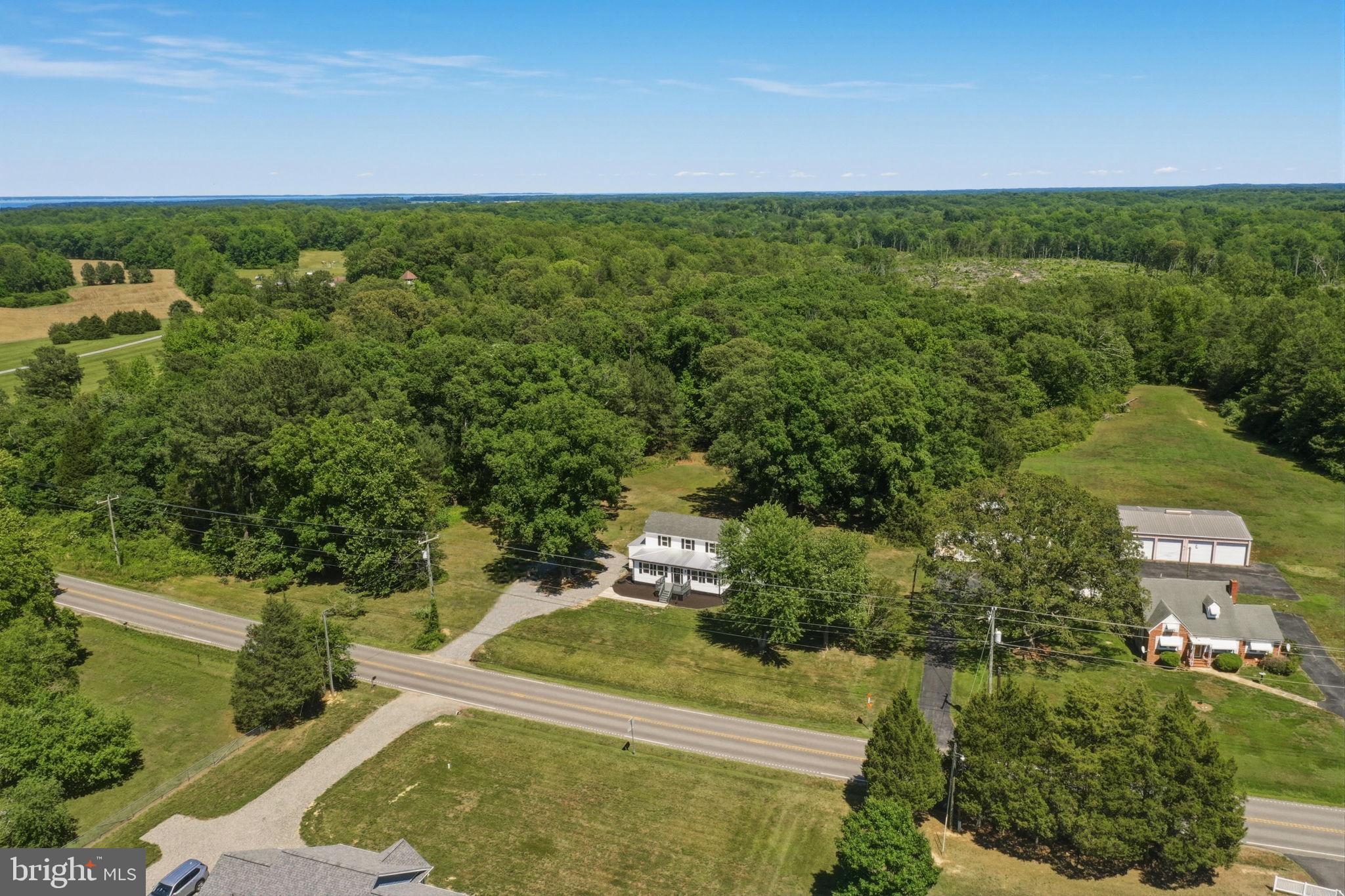 2426 Hampton Hall Road Callao, VA 22435 - Photo 9 of 41