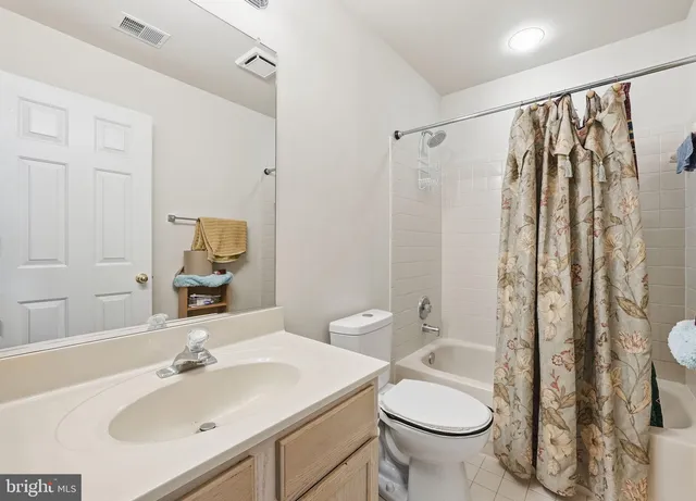 $675,000 | 6203 Wood Pointe Drive, Glenn Dale, MD 20769