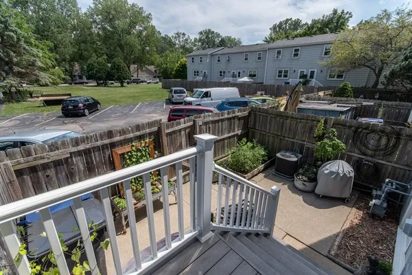 $219,900 | 228 Wolf Drive, Unit 3, Dousman, WI 53118