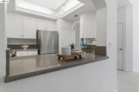$925,000 | 57 Danville Oak Place, Danville, CA 94526