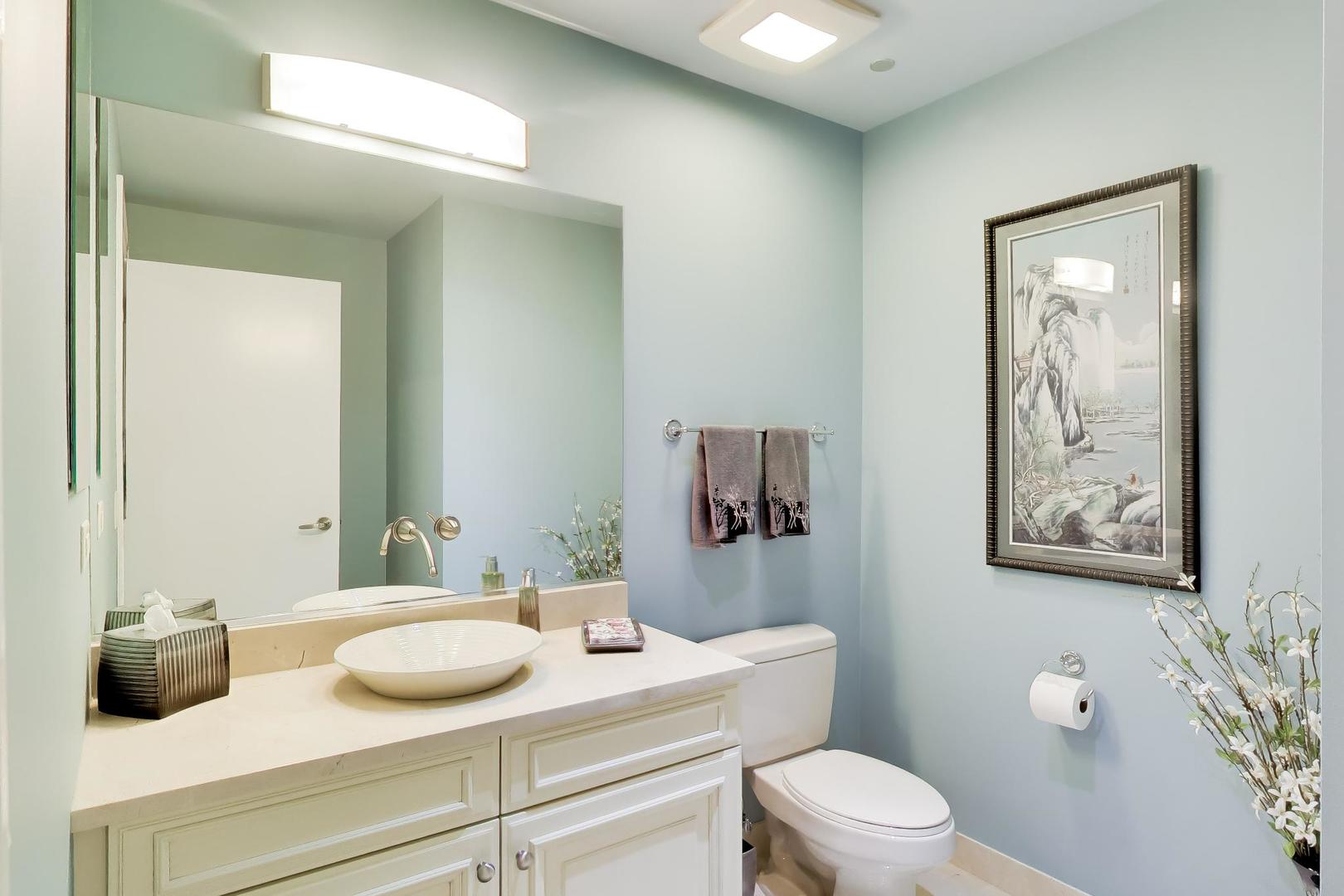 310 South Michigan Avenue, Unit 1705 Chicago, IL 60604 - Photo 22 of 31