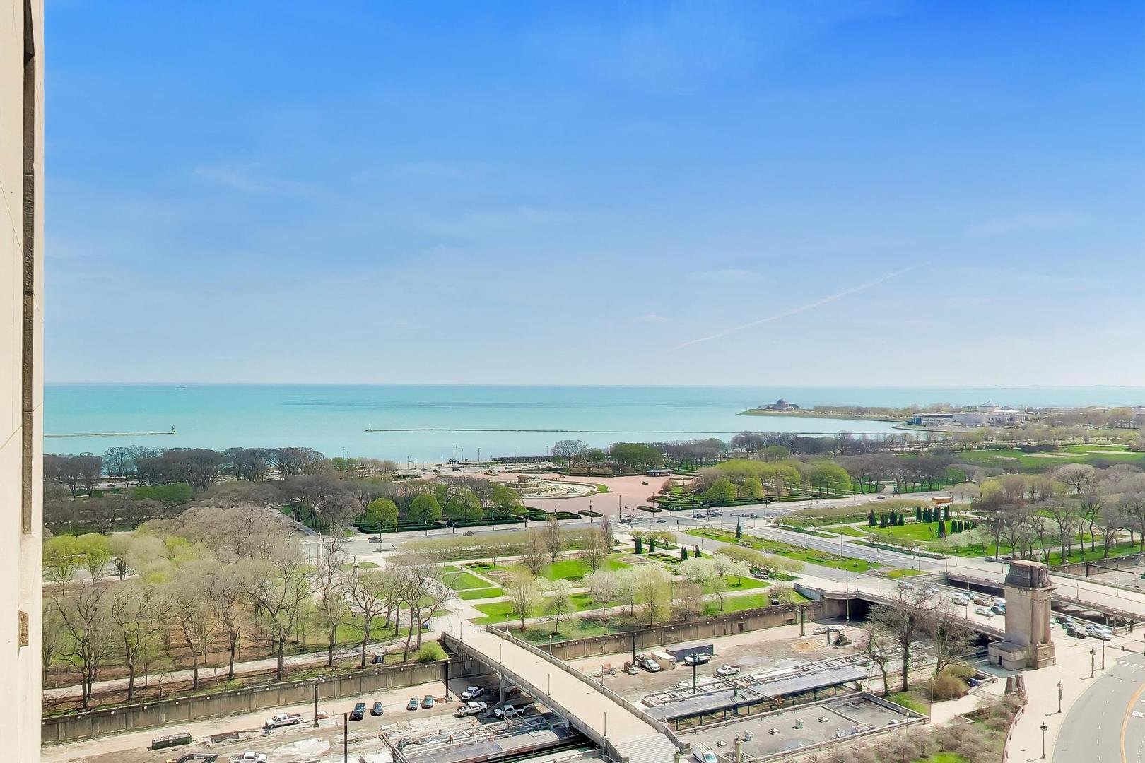 310 South Michigan Avenue, Unit 1705 Chicago, IL 60604 - Photo 23 of 31