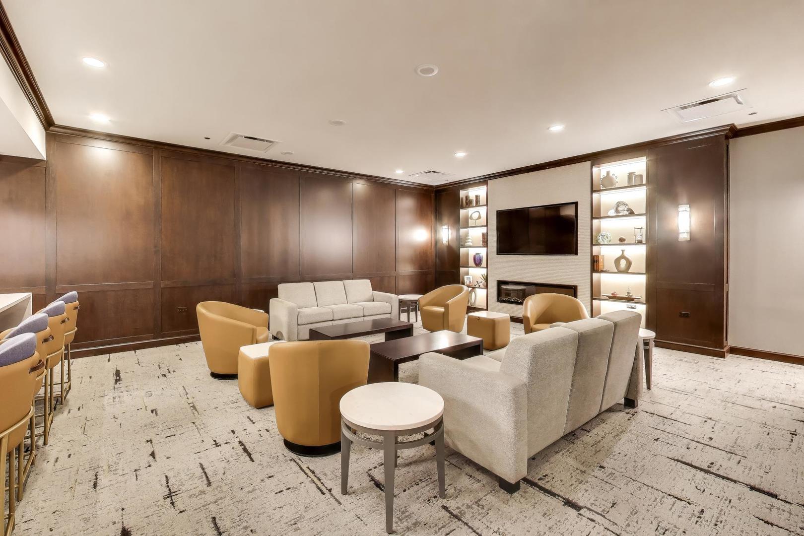 310 South Michigan Avenue, Unit 1705 Chicago, IL 60604 - Photo 27 of 31