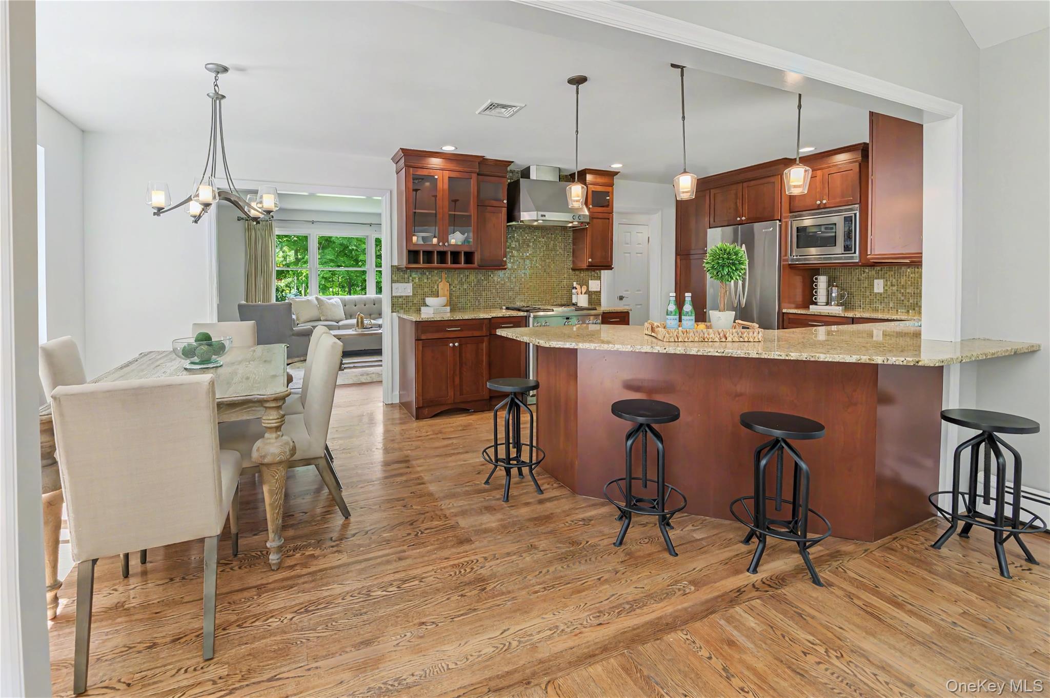 139 Smith Ridge Road South Salem, NY 10590 - Photo 10 of 44 Gallery Image 10