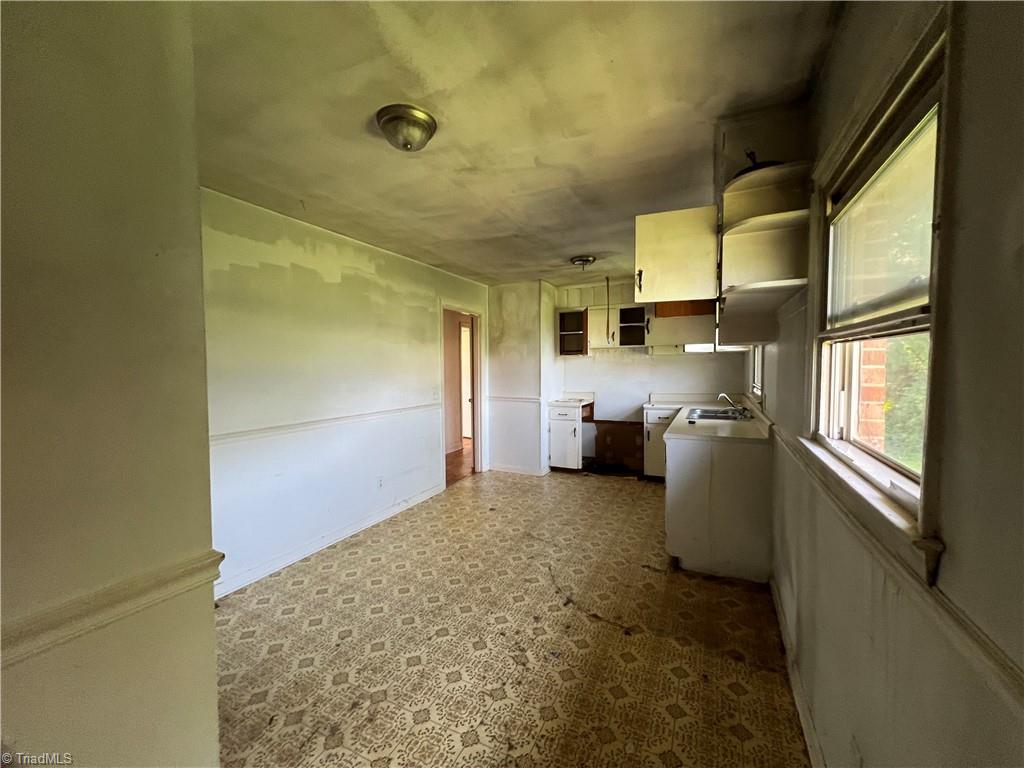 3210 Red Brush Road Mount Airy, NC 27030 - Photo 7 of 7 Gallery Image 7