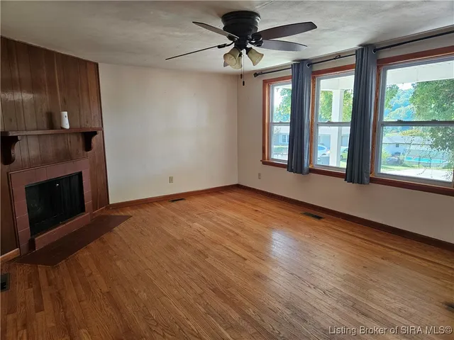 $1,400 | 8004 Manor Drive Northeast, Lanesville, IN 47136