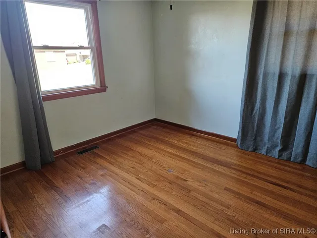 $1,400 | 8004 Manor Drive Northeast, Lanesville, IN 47136