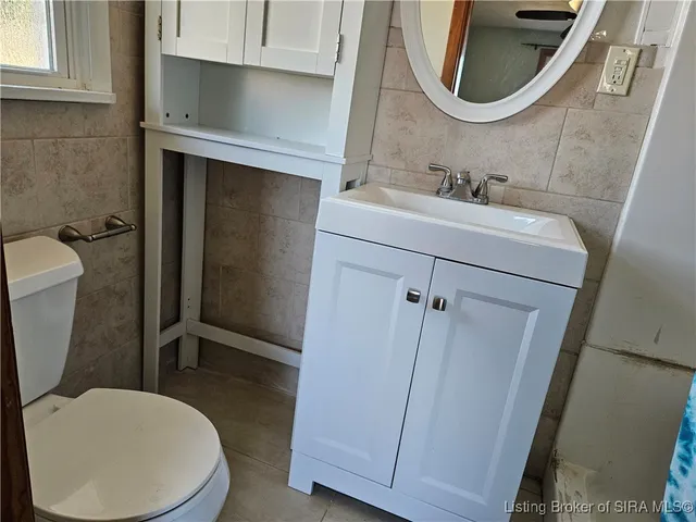 $1,400 | 8004 Manor Drive Northeast, Lanesville, IN 47136