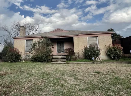 $250,000 | 2310 Berwick Avenue, Dallas, TX 75203